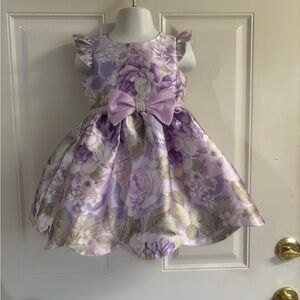 2T Rare Editions Mikado purple/lilac floral Fit & Flare Flutter sleeve dress.